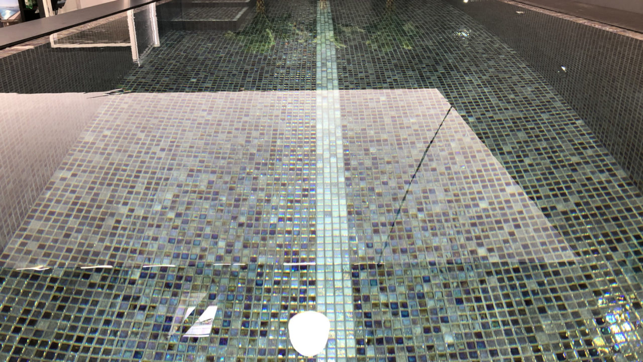 Piastrella-Fliesen-Pool