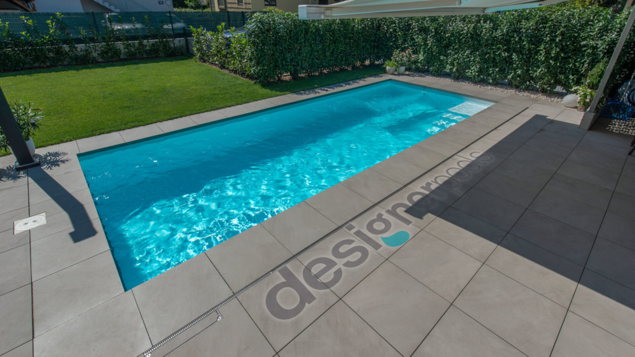 Belize-Flachskimmerpool HYFLO - designerpools