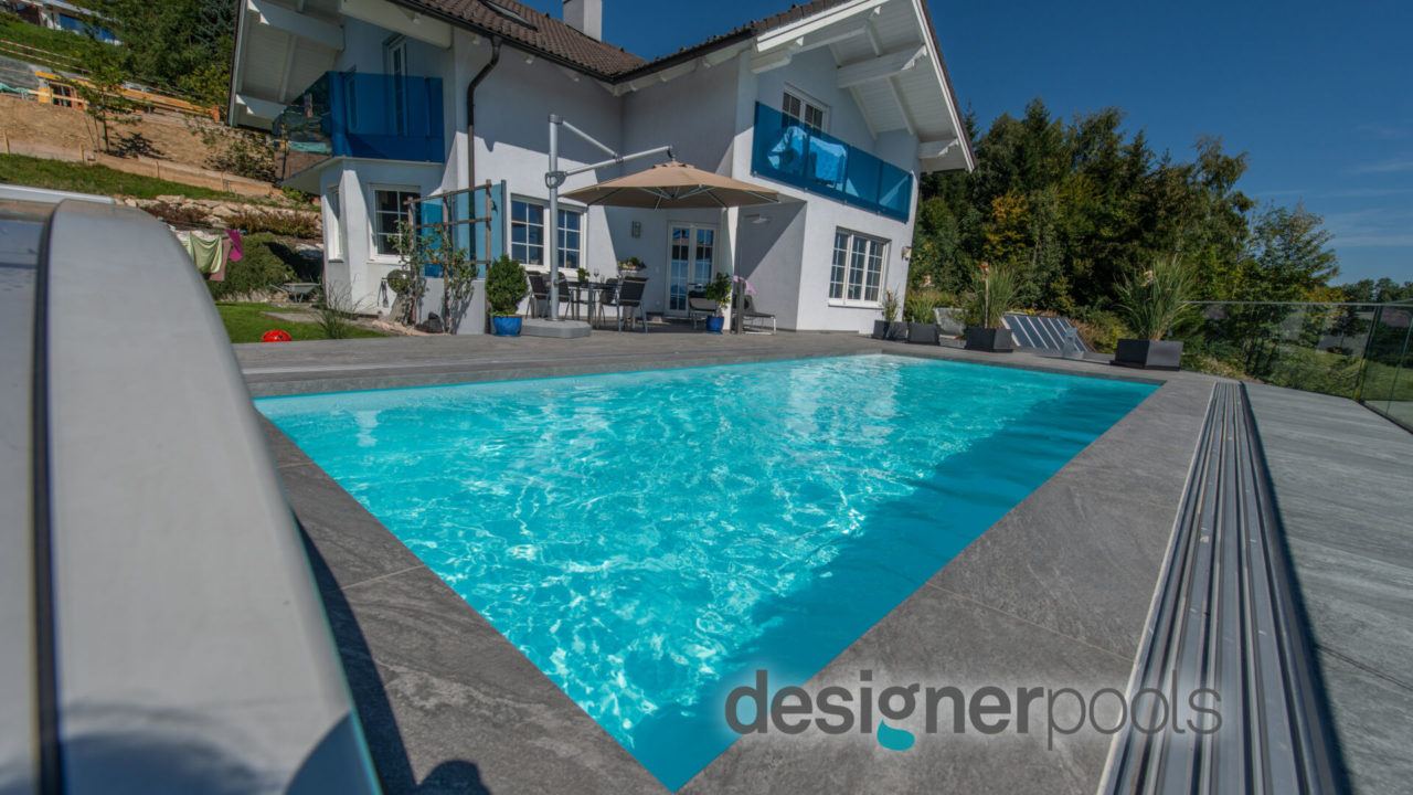 Belize-Flachskimmerpool HYFLO - designerpools