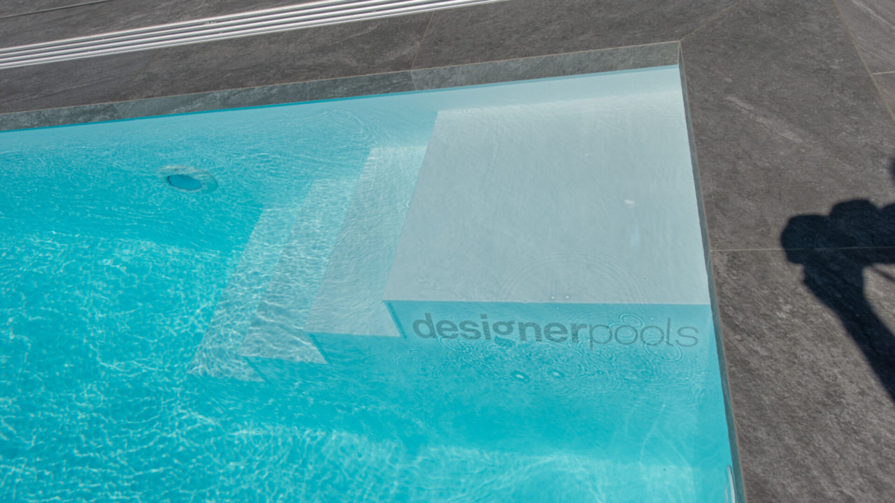 Belize-Flachskimmerpool HYFLO - designerpools