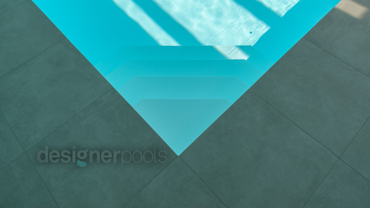 Belize-Flachskimmerpool HYFLO - designerpools