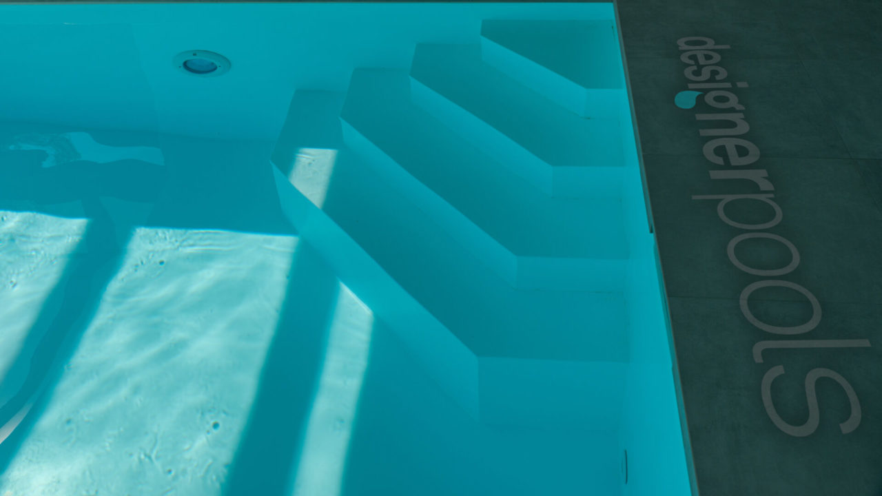 Belize-Flachskimmerpool HYFLO - designerpools