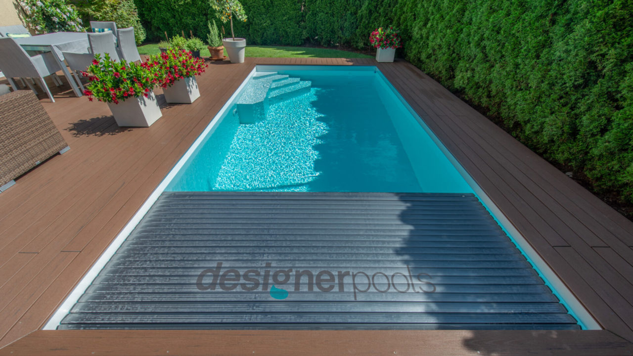 Flachskimmerpool mit Rollladen - designerpools