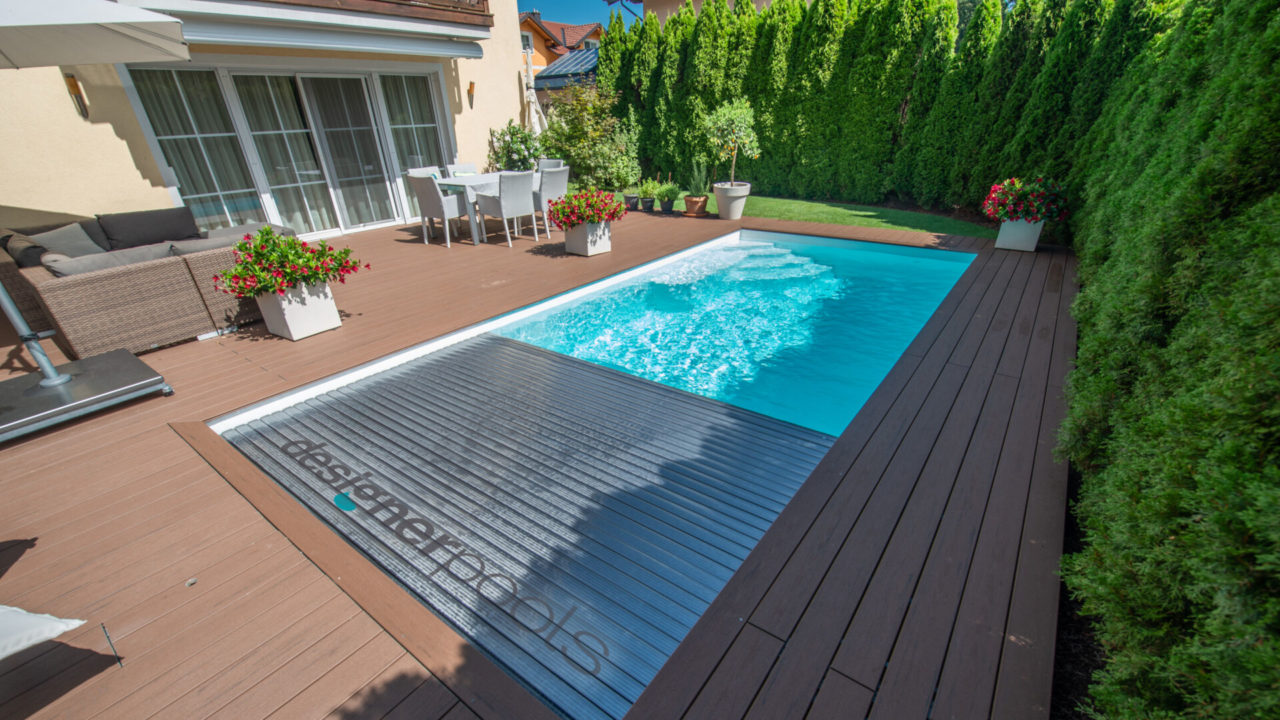 Flachskimmerpool mit Rollladen - designerpools